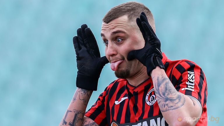  Ботев (Пловдив) се оглежда за звездата на Локо (София) 