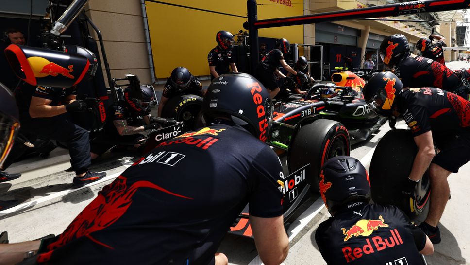 Хорнър: Спиранията в бокса ще са по-бавни