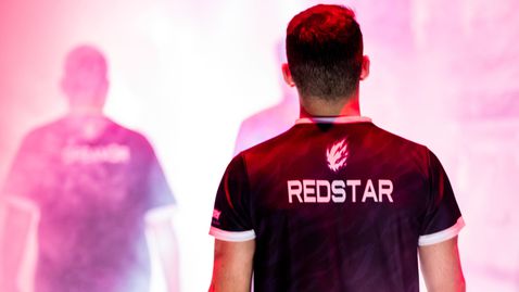 Чудесен VOYVODA се класира за финал срещу руски легенди