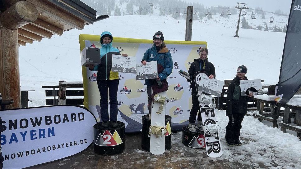 Два подиума за сноубордистите на СК "Борд Райдър" в Германия