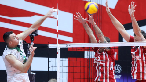 Олимпиакос не даде шанс на Милон и Боян Йорданов в първия полуфинал