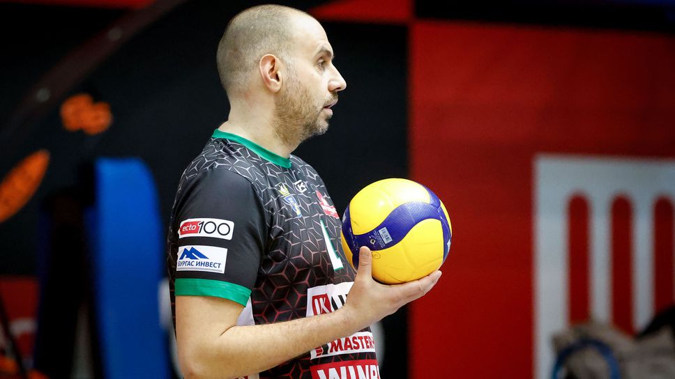 Волейболният Нефтохимик 2010 Бургас се раздели по взаимно съгласие с