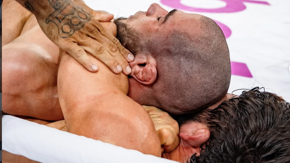 Арман Царукян приспа Мохамед Мокаев в Бразилия