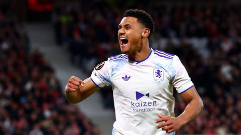 Астън Вила важна преднина в Лил след миг на гениалност от Оли Уоткинс