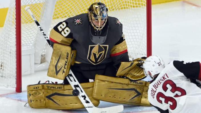 Флюри четвърти по победи за вратари в историята на НХЛ