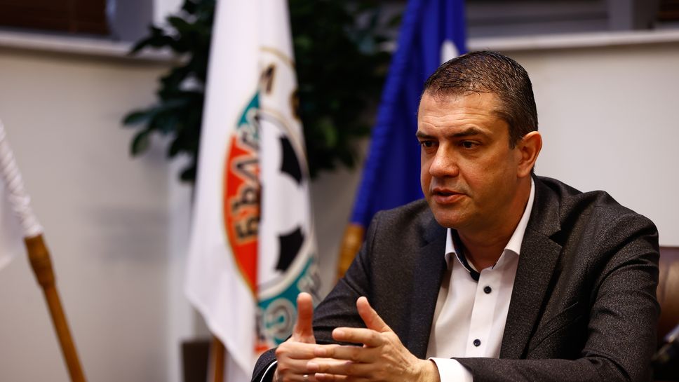 Интервю с Виктор Кашай