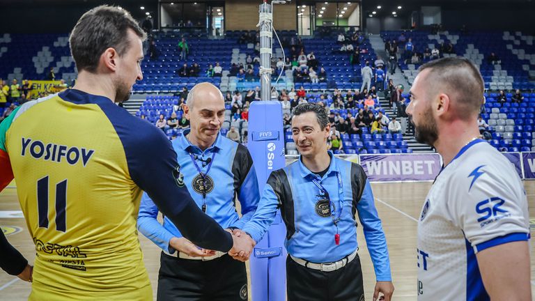 Волейболистите на Левски София приемат днес шампионите от Хебър Пазарджик