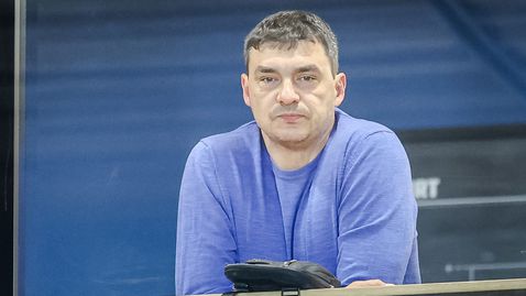 Владо Николов: Който откаже договор, няма място в националния тим!