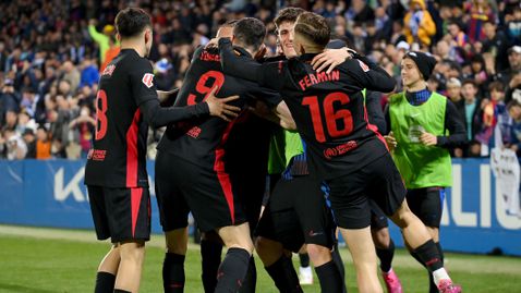 Барселона се измъчи, но взе нови три точки