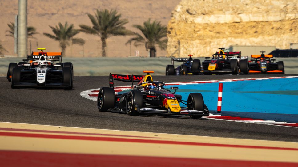 С едно великолепна каране на пистата Сахир в Бахрейн Никола