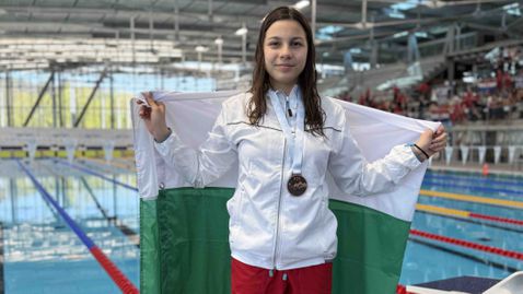  Лора Шаранкова с бронз в Словения 