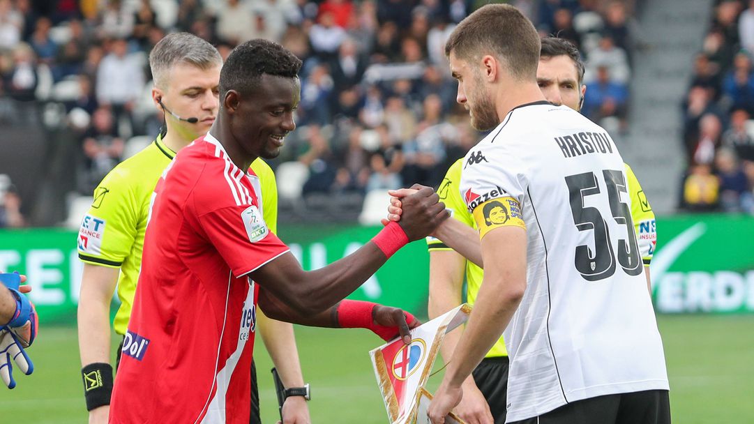 Петко Христов с цял мач при нова загуба на Специя