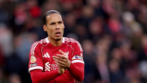 Ван Дайк застана на страната на феновете на Ливърпул относно скъпите билети