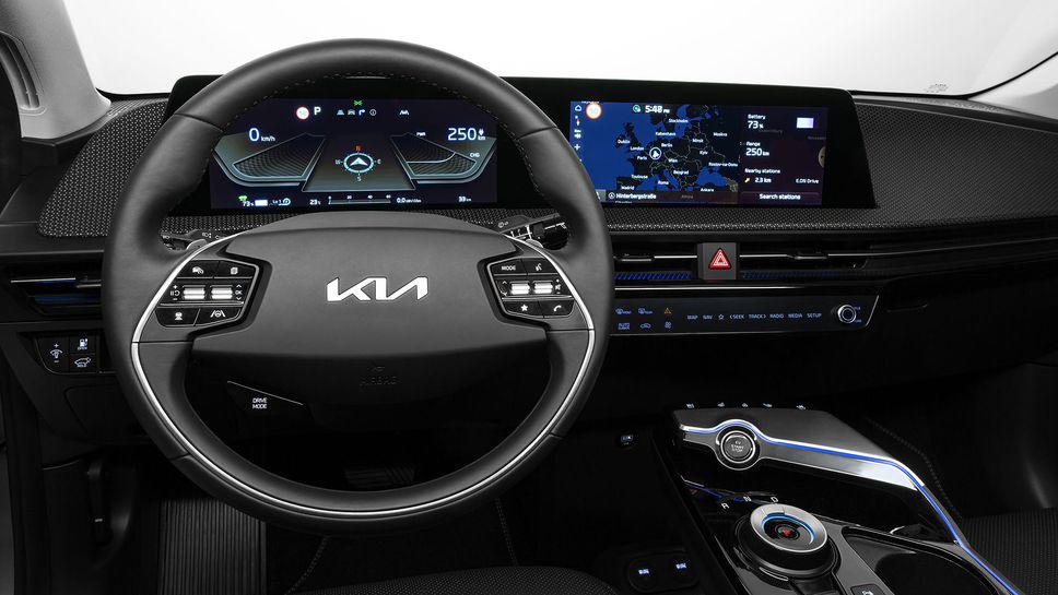 Интериорът на Kia EV6 предлага интуитивнo преживяване, вдъхновяващо всяко пътуване