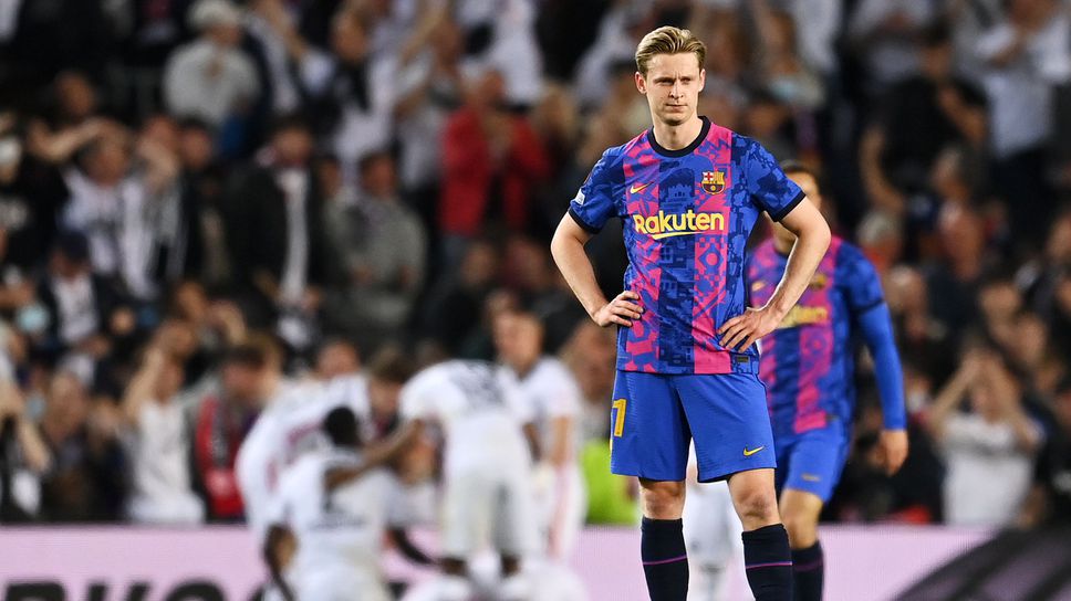 Все още няма сделка между Барселона и Ман Юнайтед за Де Йонг