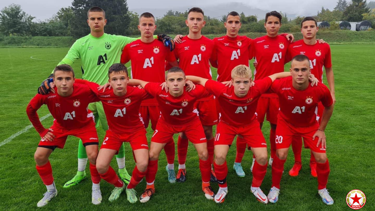  Юношите на ЦСКА - София на край 