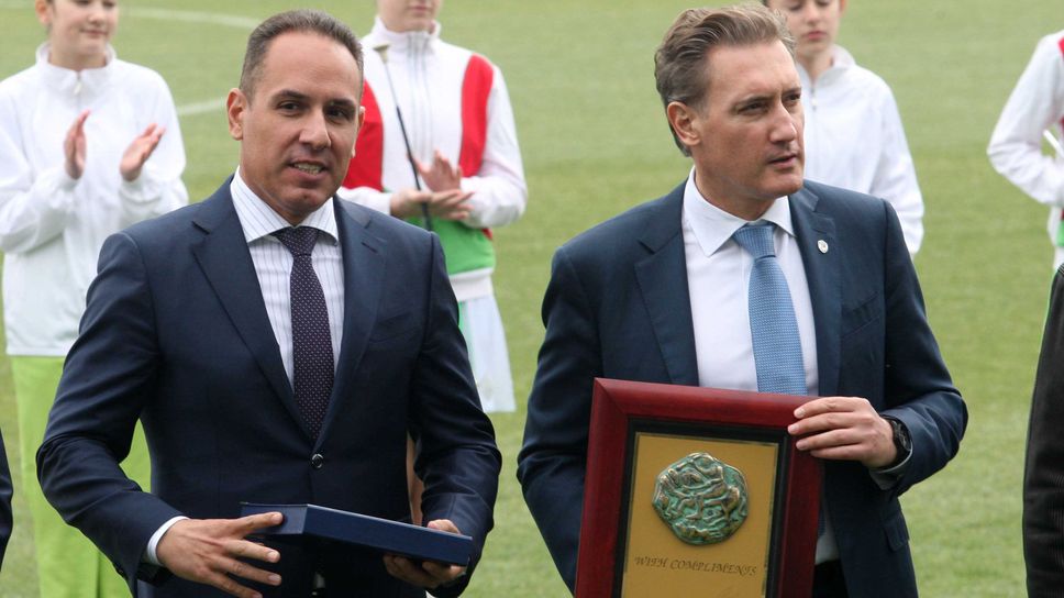 За пръв път България има милиардери! "Форбс" обяви парите на братя Домусчиеви