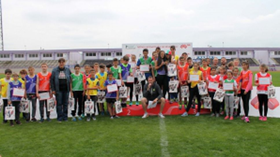 Румен Руменов и Изабел Крамарска непобедими и във Велико Търново