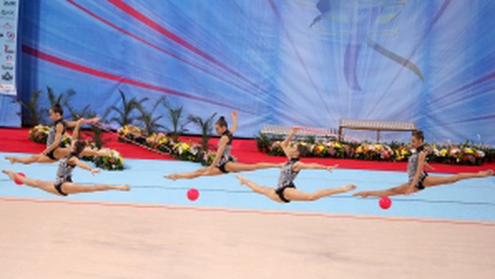 И момичетата от ансамбъла “златни” в София