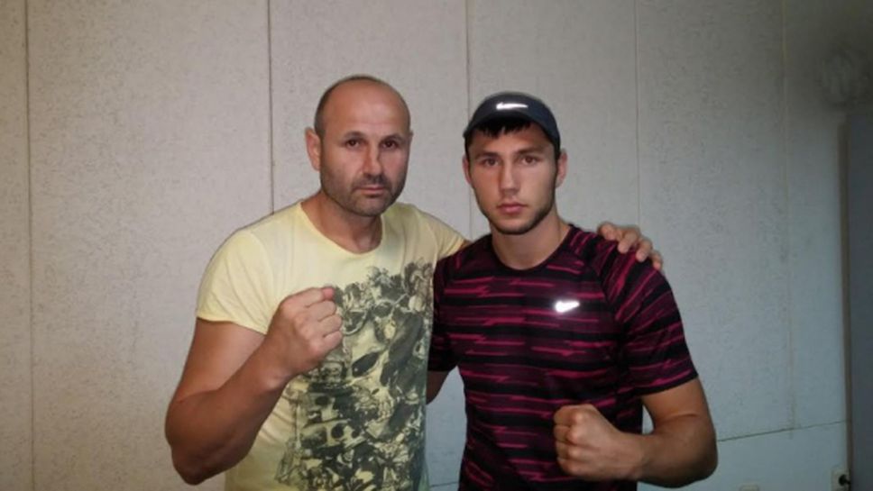 Европейският шампион по кикбокс Богдан Шумаров е спортист на годината в Петрич