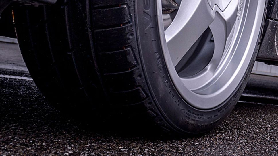 "В гаража": Как да изкараш максималното от гумите си?