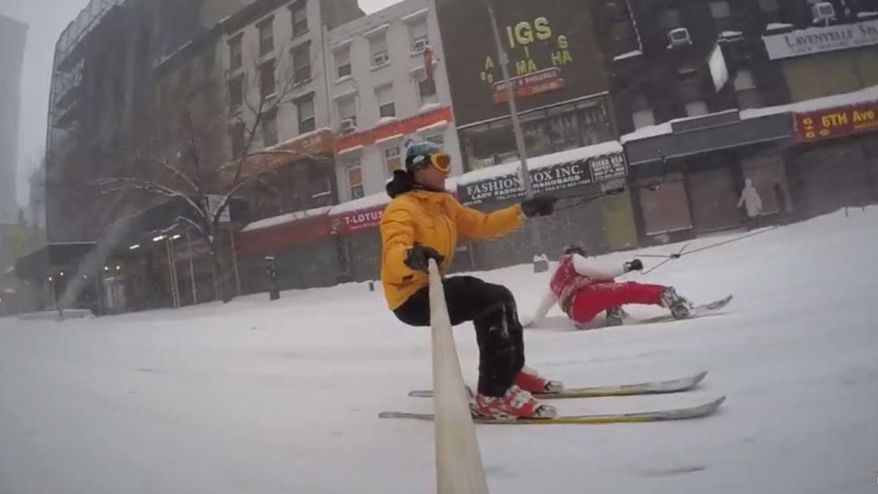 Уникално: Ски и сноуборд по улиците на Ню Йорк