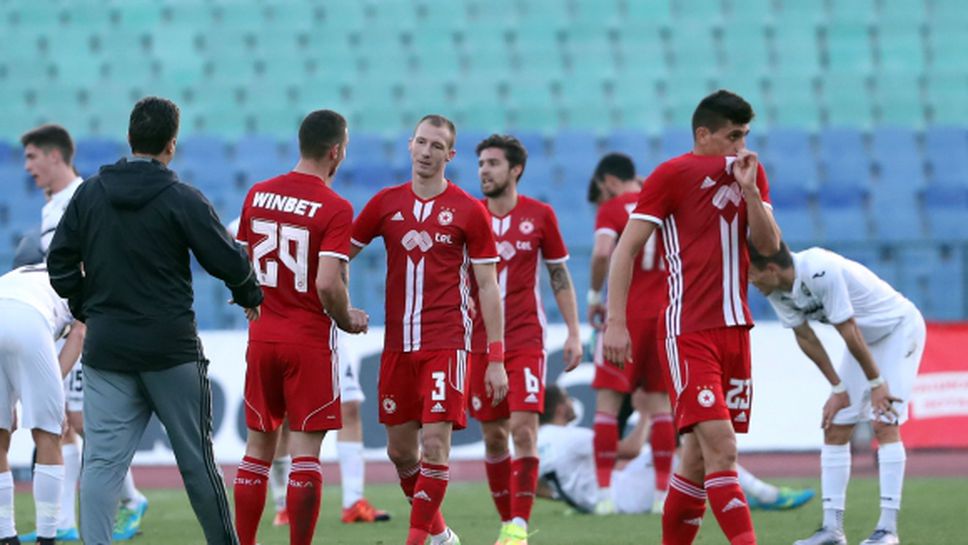 "Червен" бранител: Играхме със силни отбори, не са като тези в България, с които няма да имаме проблеми