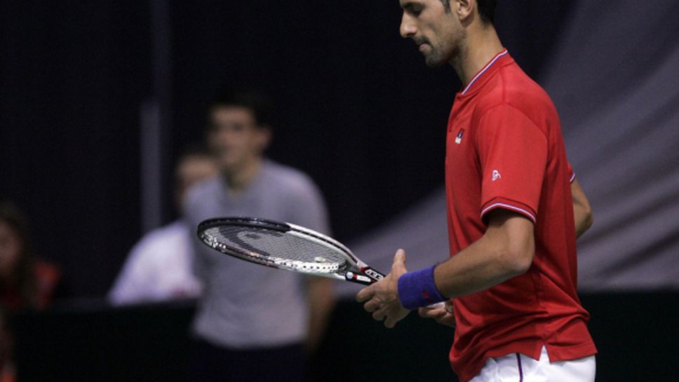 Джокович победи, а после се извини