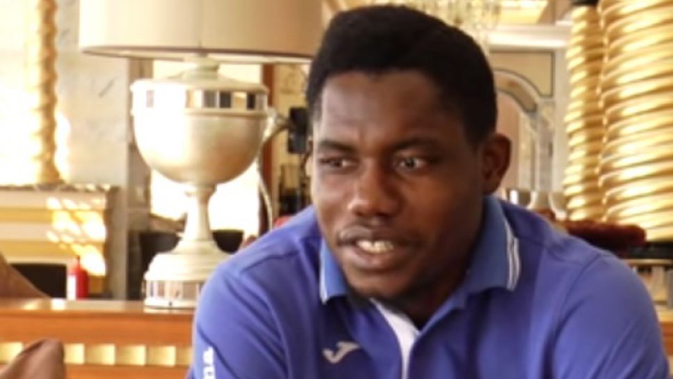 Менголо:  Имам 22-ма братя и сестри и искам да спечелим титлата
