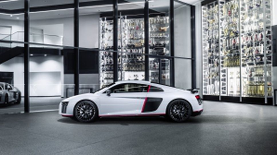 Audi R8 Coupe V10 plus "selection 24h"