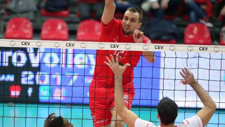 Виктор Йосифов и Пиаченца на 1/4-финал за Купата на CEV