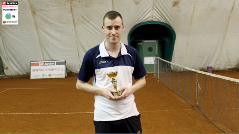 Радо Владимиров с първа титла от Вечерните турнири "Лото"