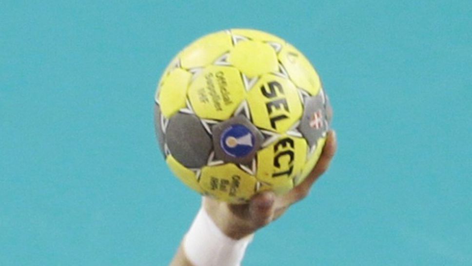 Етър 64 победи Свиленград-ПУ в дербито на женското първенство
