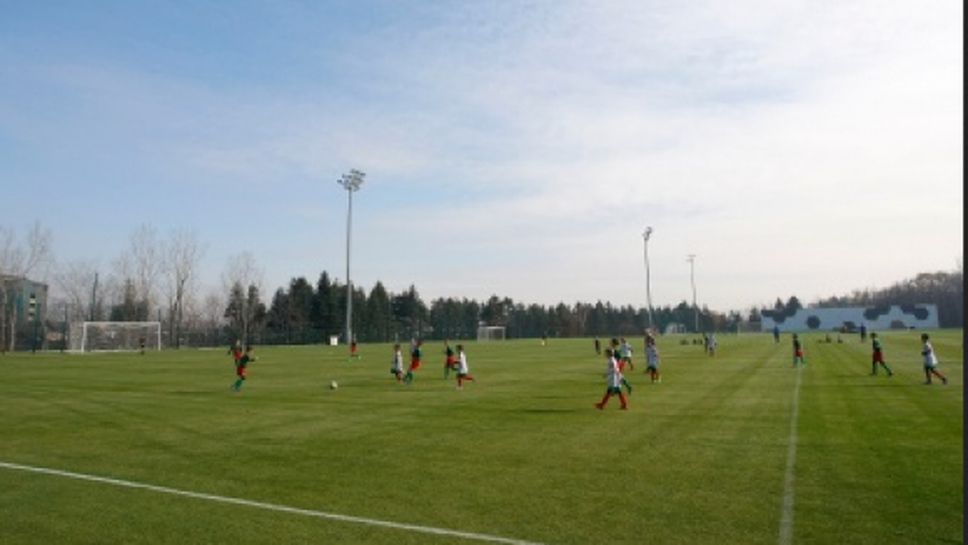 Българският футболен съюз ще си партнира с "Кампус Барселона"
