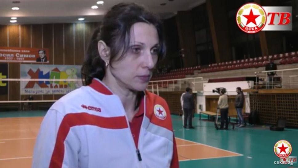 Юлия Иванова: Съдиите да ни разяснят кое е носена топка и кое - не