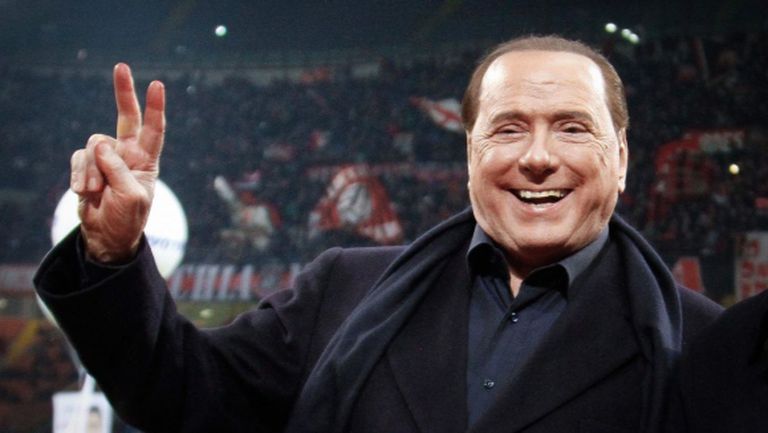 Берлускони отказва да бъде почетен президент в "китайския" Милан