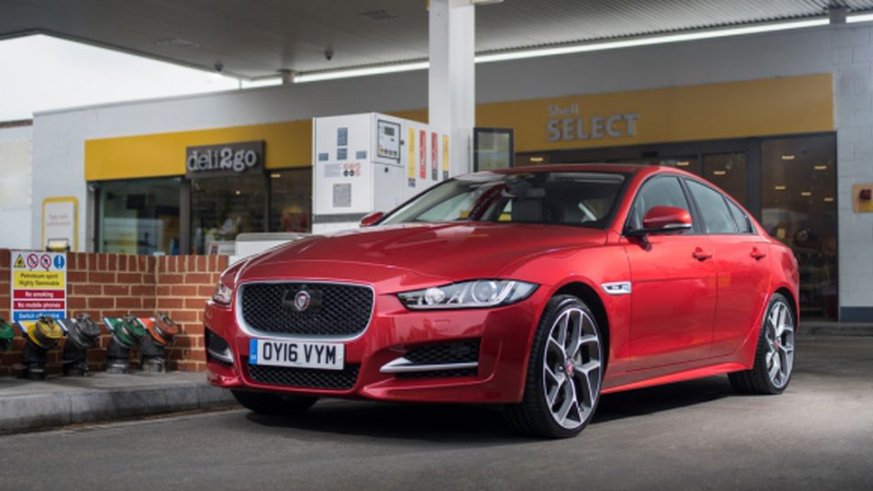 Jaguar и Shell вече ти позволяват да плащаш от колата си (Видео)