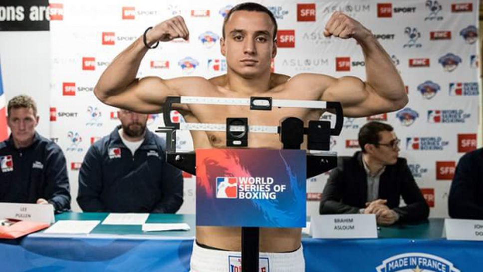 Радослав Панталеев отново ще боксира за британските "Лъвски сърца"
