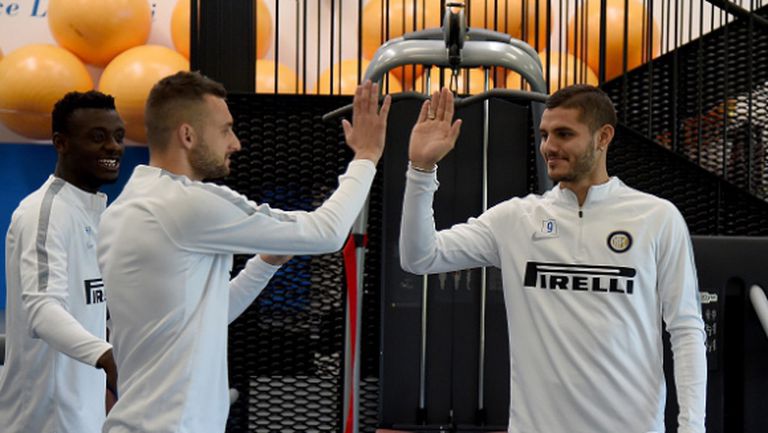 Брозович и Икарди се завръщат за Интер срещу Рома