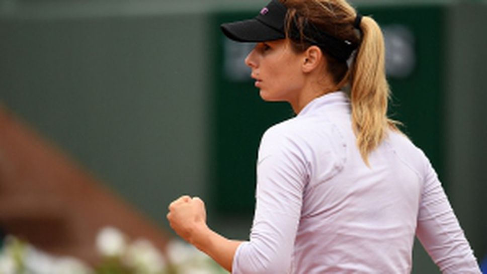 Пиронкова на 1/4-финал в Париж след чудесен обрат срещу Радванска