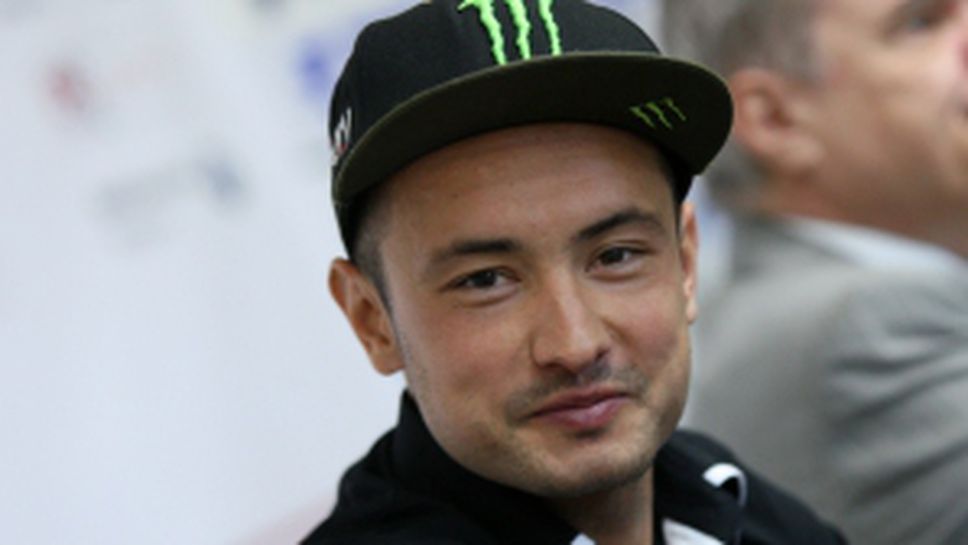 Пресконференция на най-добрият български мотоциклетист Мартин Чой