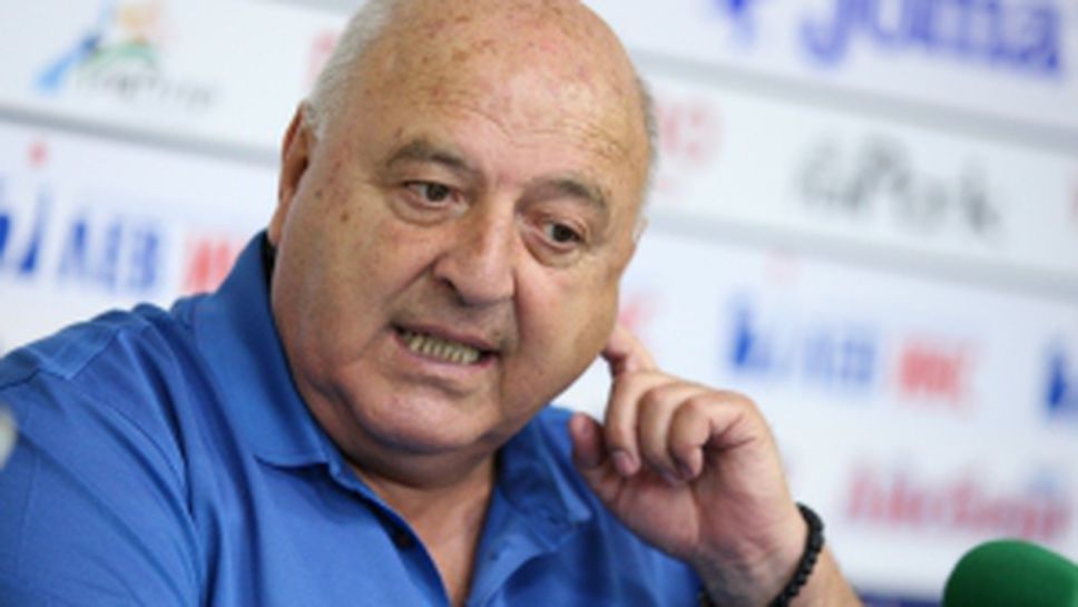 Пресконференция на президента на Славия - Венцислав Христов