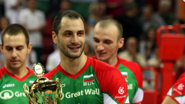 Матей за Япония, за бъдещето си и за българския волейбол
