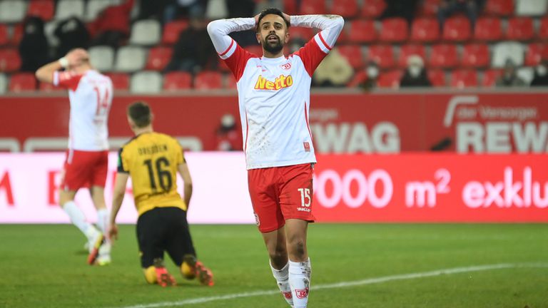  Пропадна прехвърлянето на състезател на Байерн във Вердер 