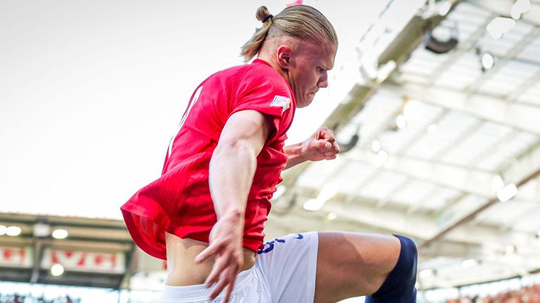  Холанд изведе Норвегия до триумф в скандинавското дерби 