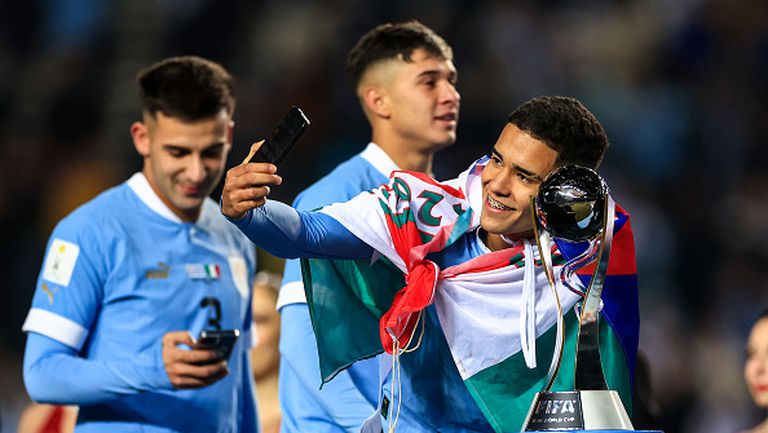 Снимка: Прокобата във футболна Италия продължи и направи Уругвай шампион на Световното за младежи до 20 години