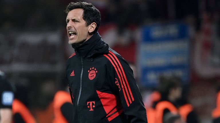 Айнтрахт Франкфурт обяви официално че Дино Топмьолер е новият старши