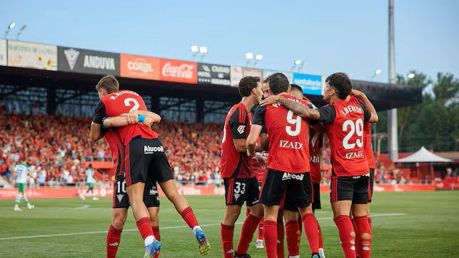 Мирандес разби Сантандер в реванша и стигна до финалния плейоф за Ла Лига