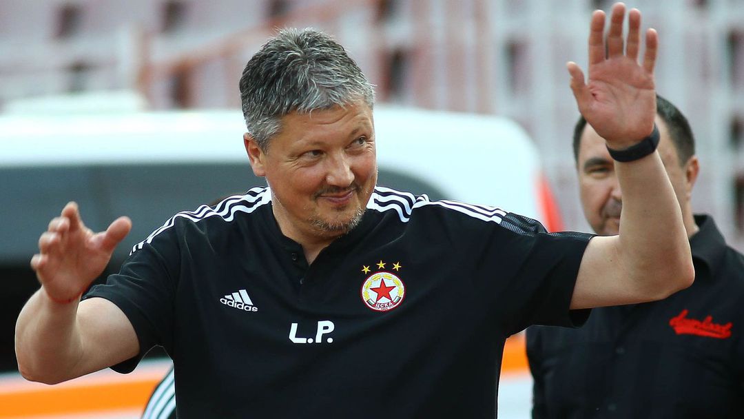 Феновете на ЦСКА и Локомотив (Пд) ще аплодират Любо Пенев в деветата минута