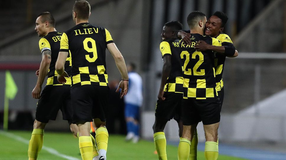 Шеф на Ботев Пд разкри заплатите в клуба